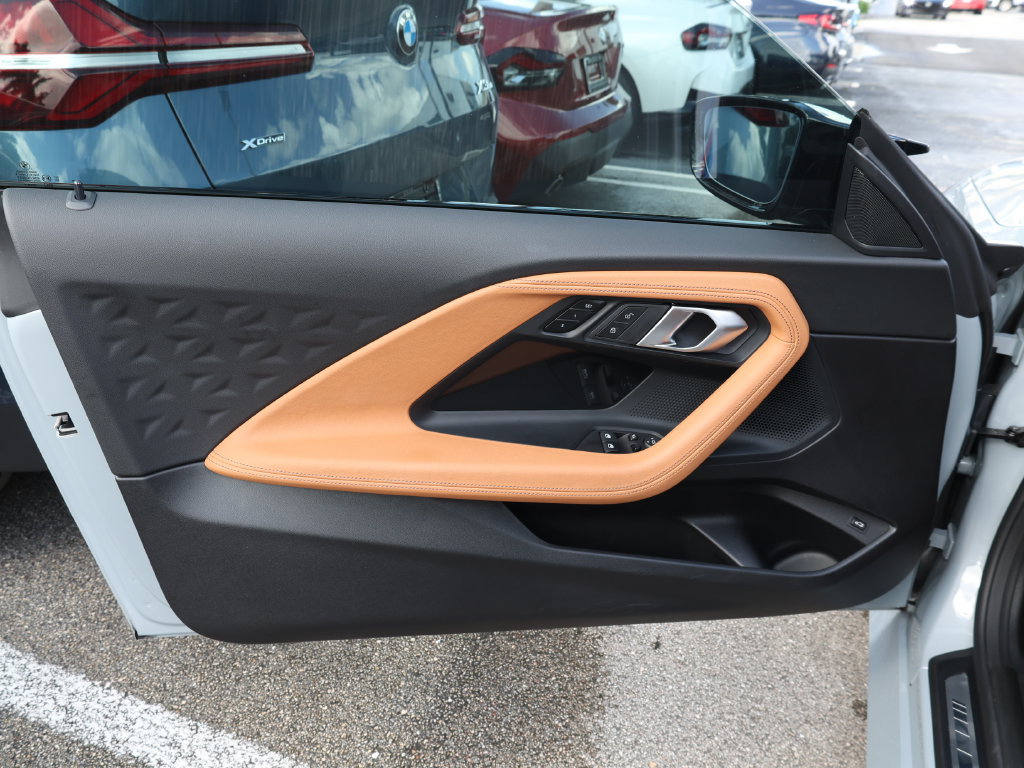 Used 2025 BMW M240i Coupe w/ Premium Package RWD image 10
