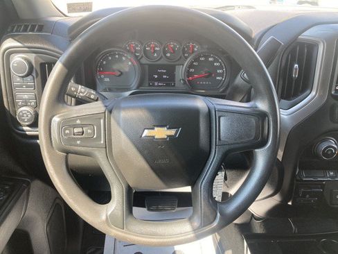 Used 2022 Chevrolet Silverado 2500 Custom w/ Custom Value Package AWD/4WD image 13