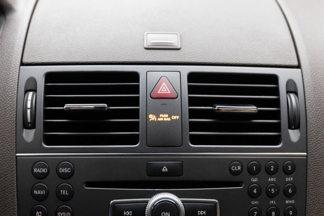 Used 2011 Mercedes-Benz C 300 4MATIC Sedan image 80