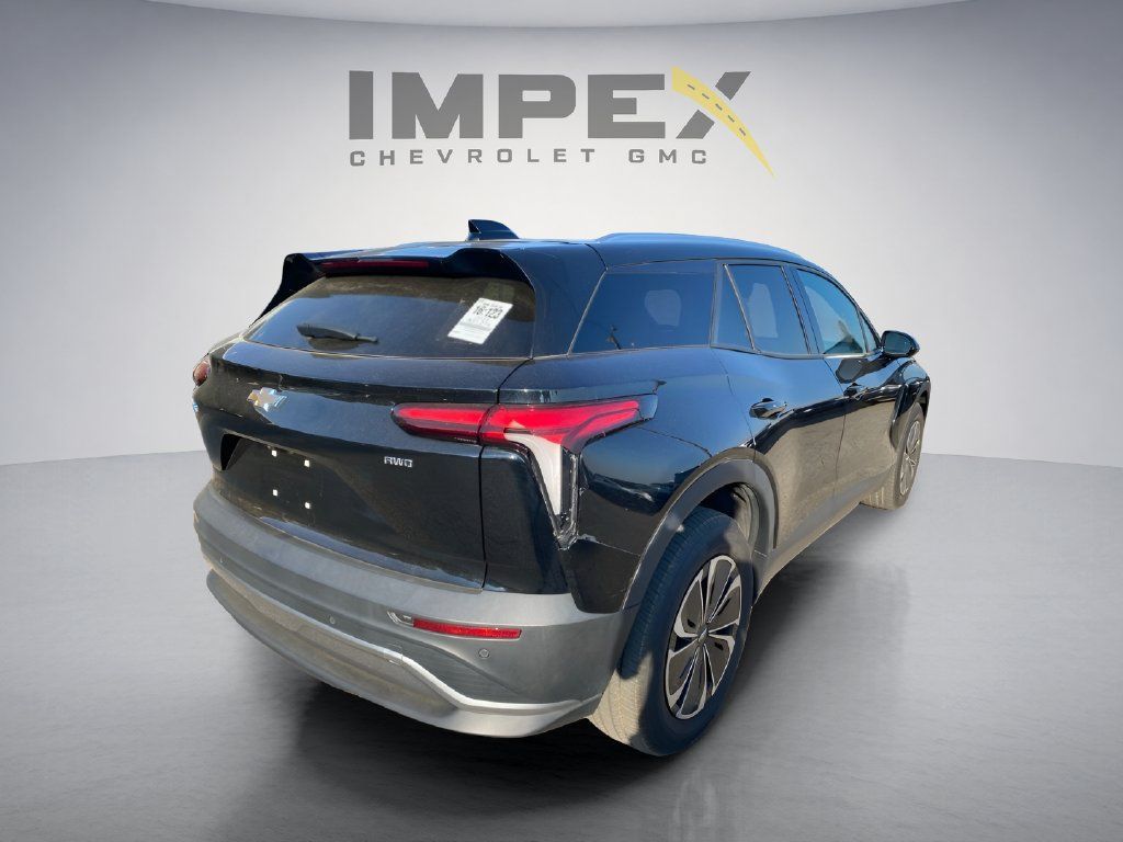 Used 2024 Chevrolet Blazer EV LT AWD/4WD image 5