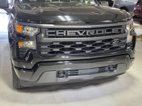 Used 2023 Chevrolet Silverado 1500 Custom w/ LPO, Dark Essentials Package image 9