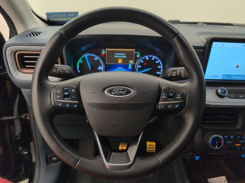 Certified 2024 Ford Maverick Lariat FWD image 35