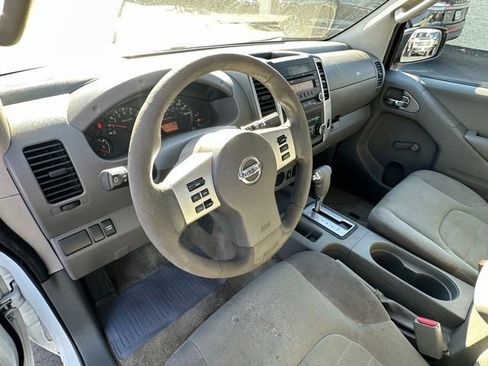 Used 2016 Nissan Frontier S image 3