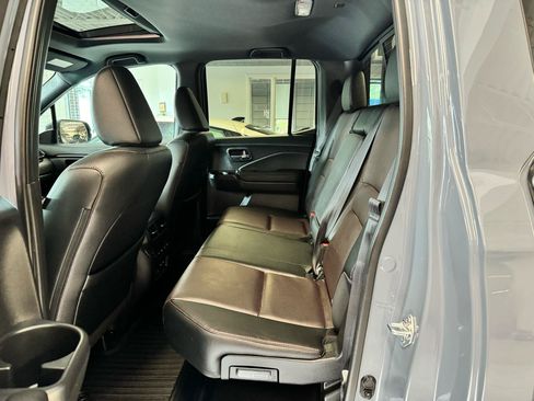 Used 2025 Honda Ridgeline Black Edition image 20