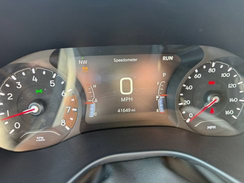 Used 2025 Jeep Compass Limited AWD/4WD image 8