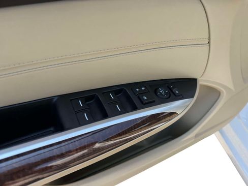 Used 2019 Acura TLX FWD image 18