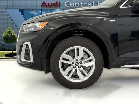 Certified 2023 Audi Q5 2.0T Premium w/ Convenience Package image 25