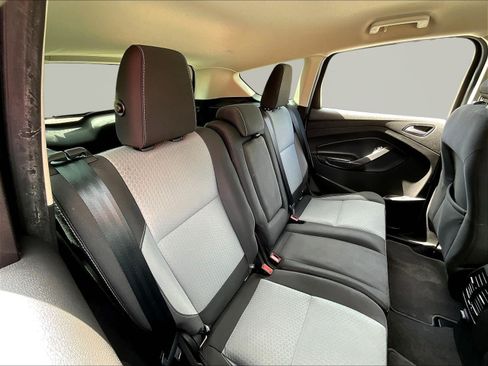 Used 2019 Ford Escape SE AWD/4WD image 25