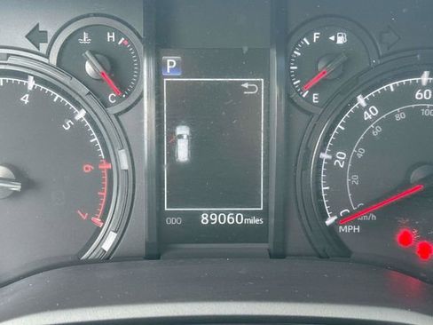 Used 2021 Toyota 4Runner SR5 Premium image 31