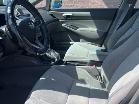 Used 2010 Honda Civic LX image 11