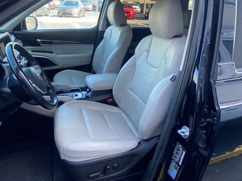 Used 2021 Kia Telluride EX w/ EX Premium Package image 13