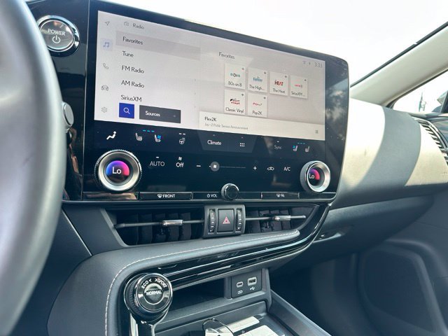 Used 2025 Lexus NX 350h AWD w/ Cold Area Package image 18