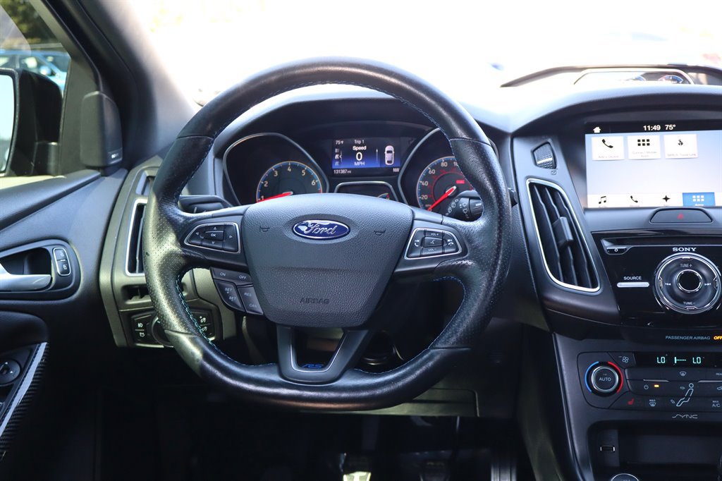 Used 2017 Ford Focus RS AWD/4WD image 19