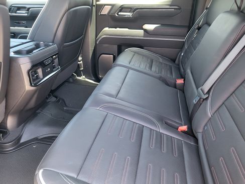 Used 2024 GMC Sierra 1500 AT4X AWD/4WD image 24