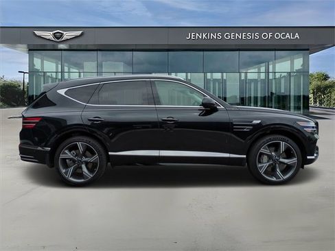 Used 2025 Genesis GV80 3.5T Prestige image 2