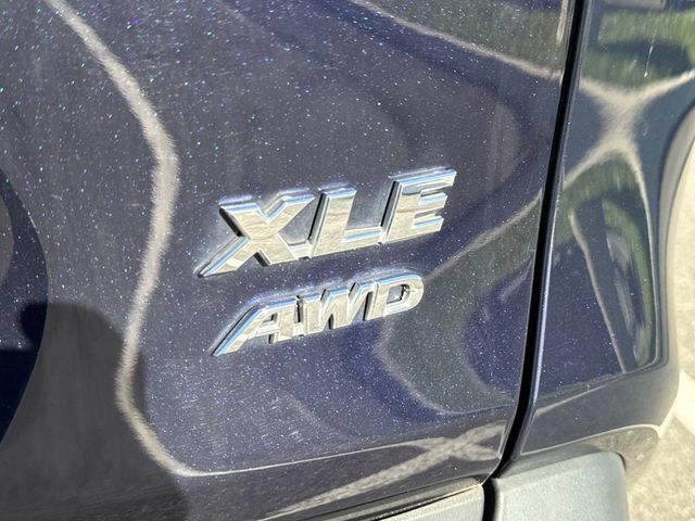 Used 2023 Toyota RAV4 XLE w/ XLE Grade Weather Package AWD/4WD image 17