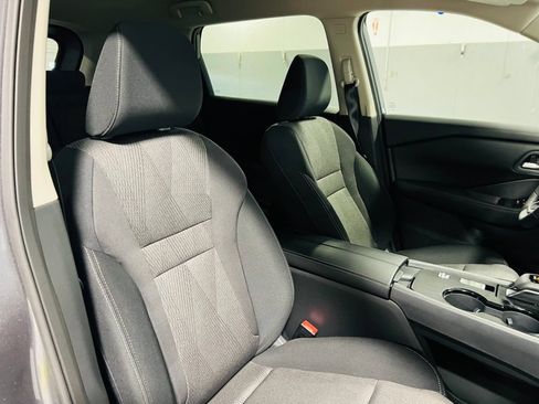 New 2026 Nissan Rogue SV FWD image 29