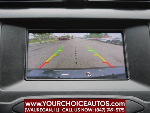 Used 2017 Ford Fusion SE image 24