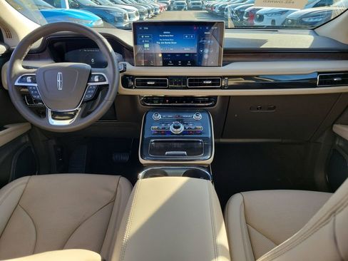 Certified 2023 Lincoln Nautilus Reserve w/ Equipment Group 201A image 11