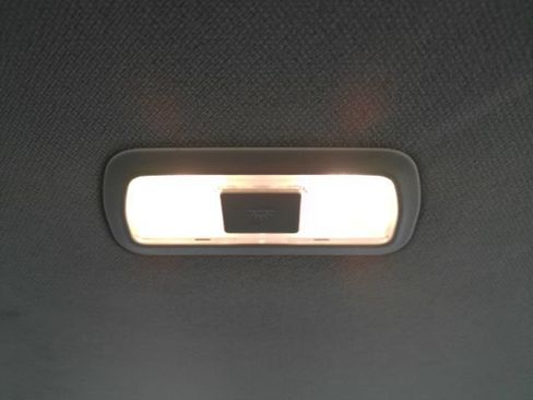 Used 2026 Nissan Sentra SR w/ Floor Mat Package FWD image 27