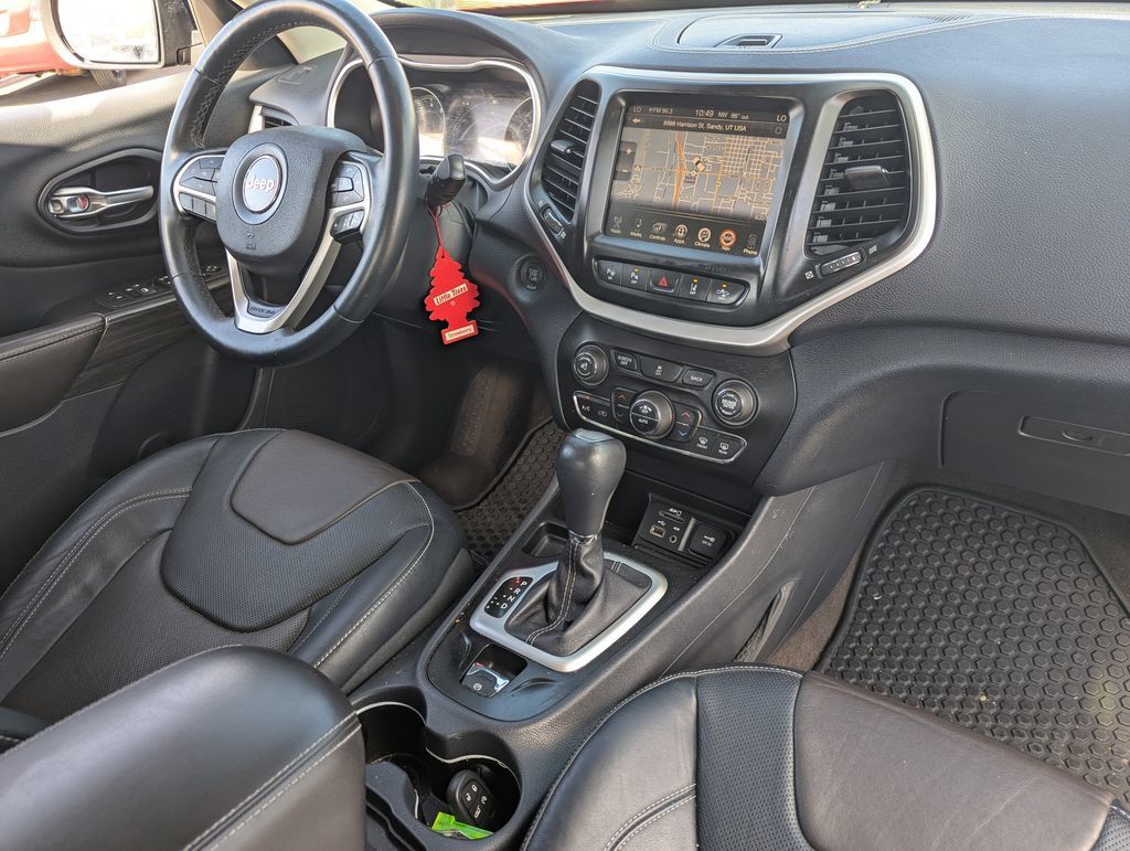 Used 2014 Jeep Cherokee Limited w/ Technology Group FWD image 32