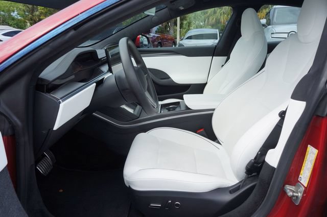 Used 2023 Tesla Model S Plaid AWD/4WD image 18