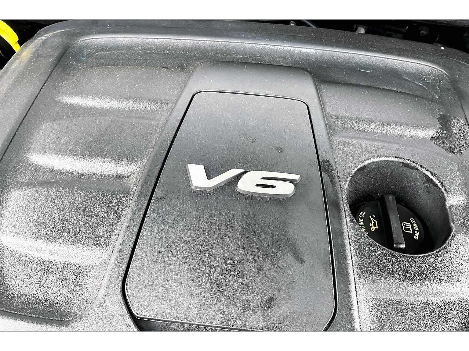 Used 2016 Jeep Grand Cherokee Overland AWD/4WD image 56