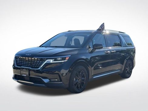 Used 2024 Kia Carnival SX FWD image 8