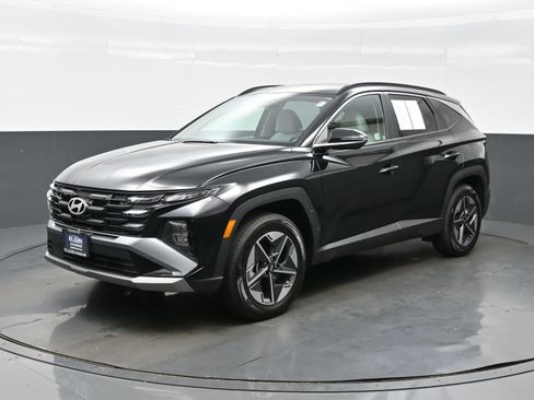 Used 2025 Hyundai Tucson SEL AWD/4WD image 2