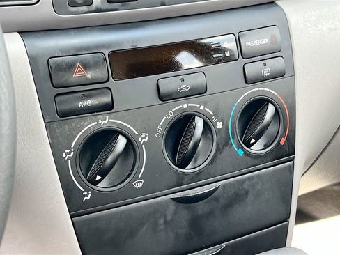 Used 2004 Toyota Corolla LE image 15