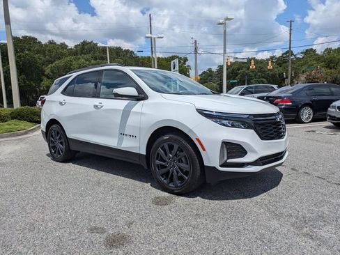 Used 2024 Chevrolet Equinox RS w/ RS Leather Package FWD image 3