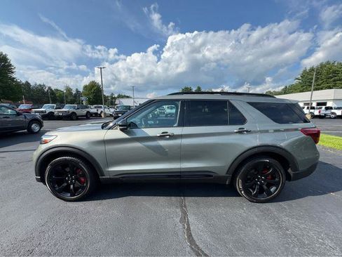 Certified 2020 Ford Explorer ST w/ ST Street Pack AWD/4WD image 2