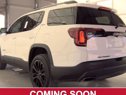 Used 2022 GMC Acadia SLE w/ Elevation Edition FWD image 9