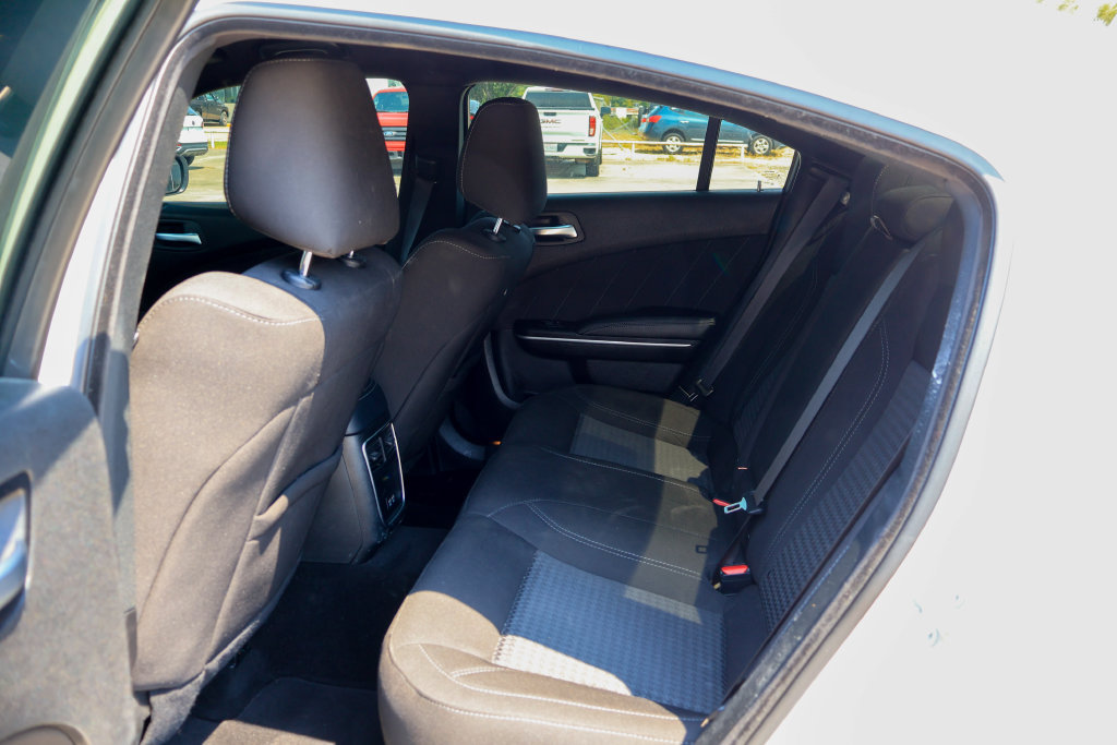 Used 2023 Dodge Charger SXT RWD image 9