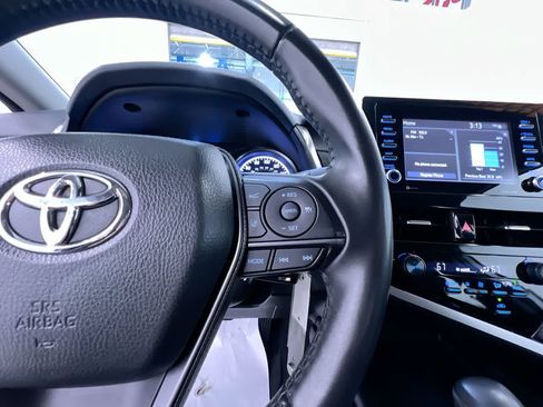 Used 2024 Toyota Camry SE FWD image 21