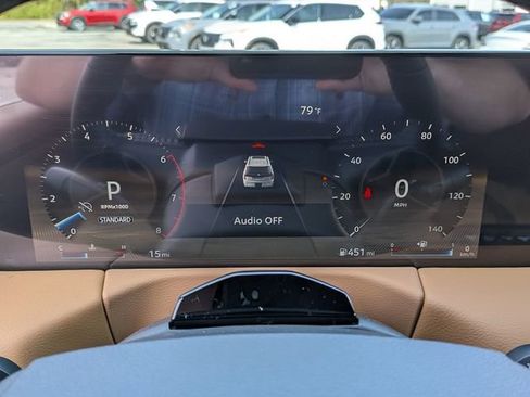 New 2026 Nissan Armada SL w/ Captain's Chari Seat Package image 21