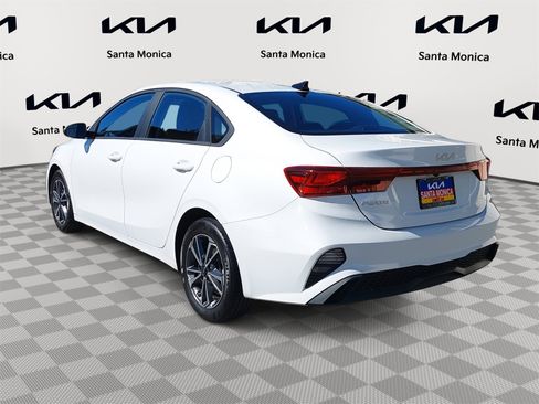 Certified 2023 Kia Forte LXS w/ LXS Technology Package image 7