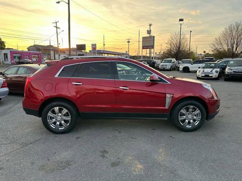 Used 2016 Cadillac SRX Luxury AWD/4WD image 4