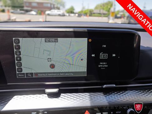 Used 2024 Kia Carnival SX Prestige FWD image 11
