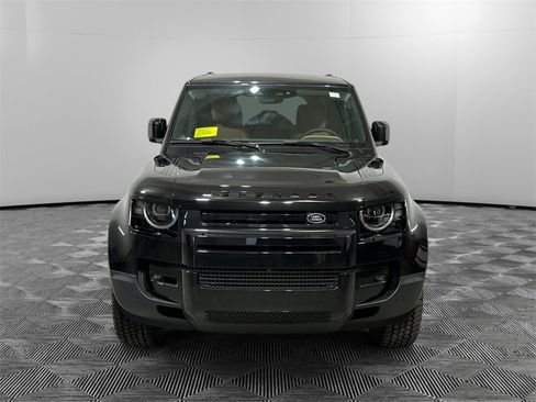 New 2026 Land Rover Defender 110 S image 8