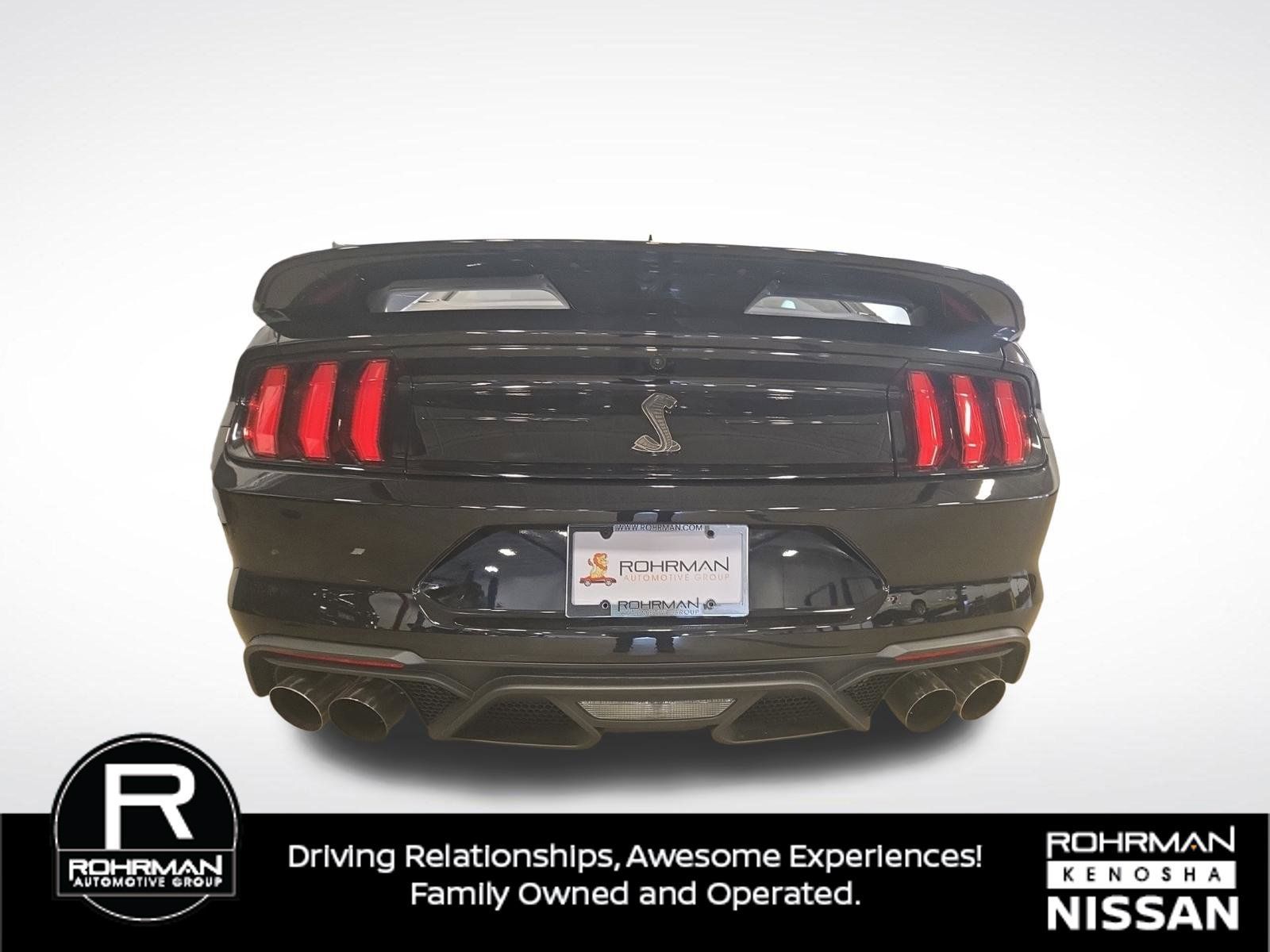 Used 2021 Ford Mustang Shelby GT500 w/ Technology Package RWD image 3