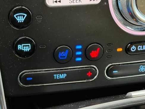 Used 2017 Ford Explorer Limited w/ Equipment Group 301A FWD image 33