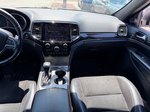 Used 2020 Jeep Grand Cherokee Trailhawk AWD/4WD image 23