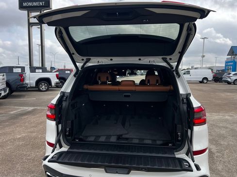 Used 2021 BMW X5 sDrive40i w/ M Sport Package image 28