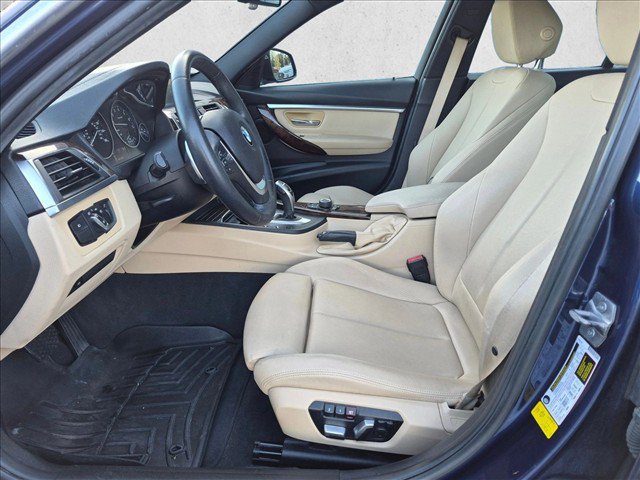 Used 2018 BMW 330i Sedan RWD image 14