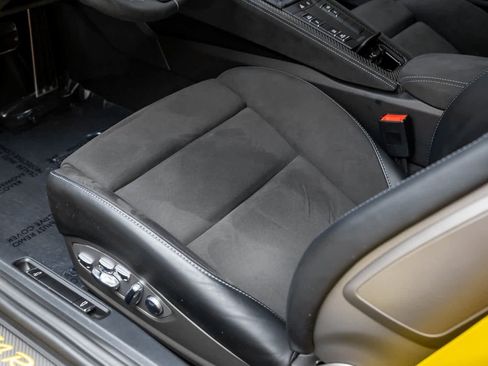 Used 2024 Porsche 718 Cayman GT4 RS image 25