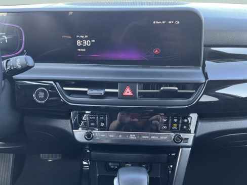 Used 2025 Kia Seltos S AWD/4WD image 25