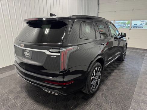 Used 2023 Cadillac XT6 Sport image 3