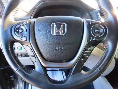 Used 2020 Honda Ridgeline RTL image 32