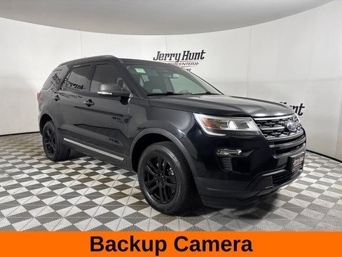 Used 2019 Ford Explorer XLT w/ Equipment Group 201A AWD/4WD image 4